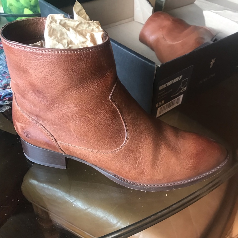 Frye Boots Brook short inside zip.